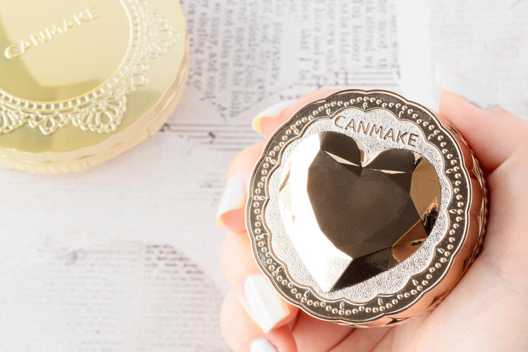 CANMAKE Secret Beauty Powder - Image 5