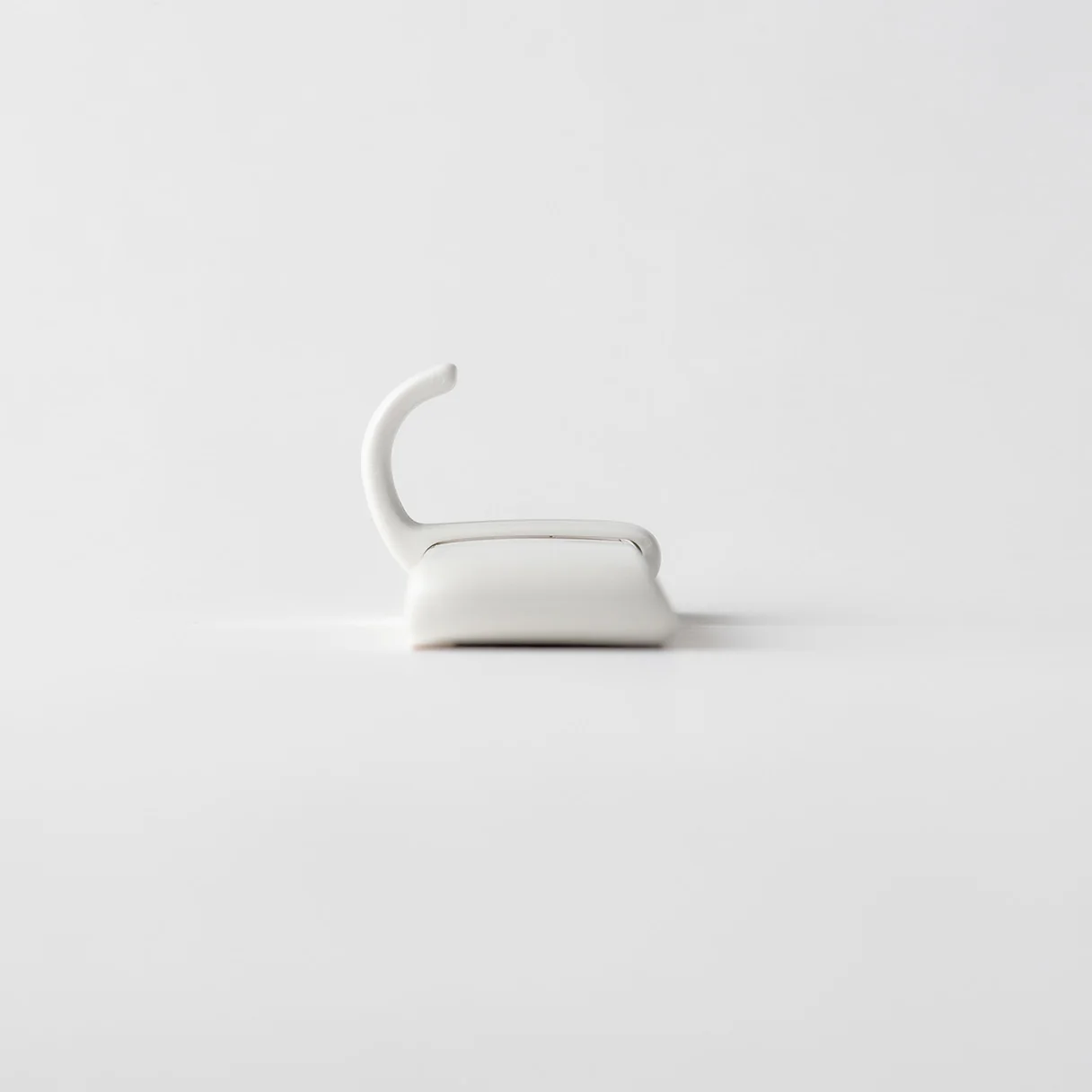 MARNA Bathroom Magnetic Hook - White - Image 3