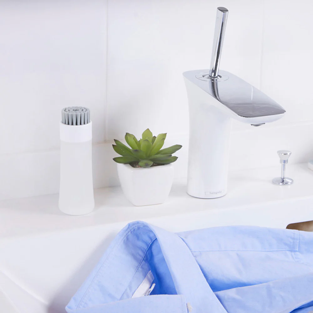 MARNA Pre-Wash Stain Scrub Brush - White - Image 4