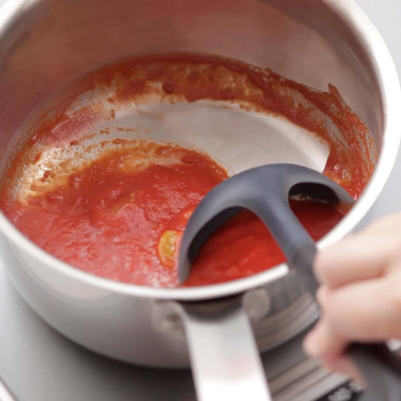 MARNA Triangrip Silicone Ladle - (M) - Image 8