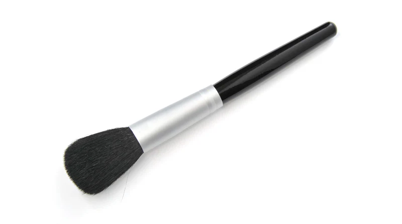 ROSY ROSA Cheek Brush - Image 3