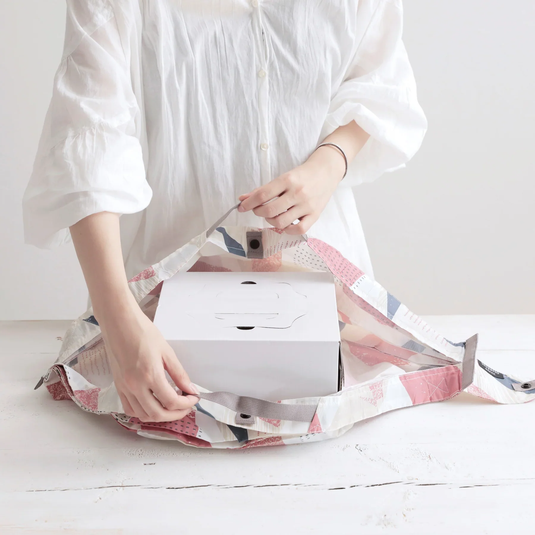 Shupatto Compact Bag M - Image 7