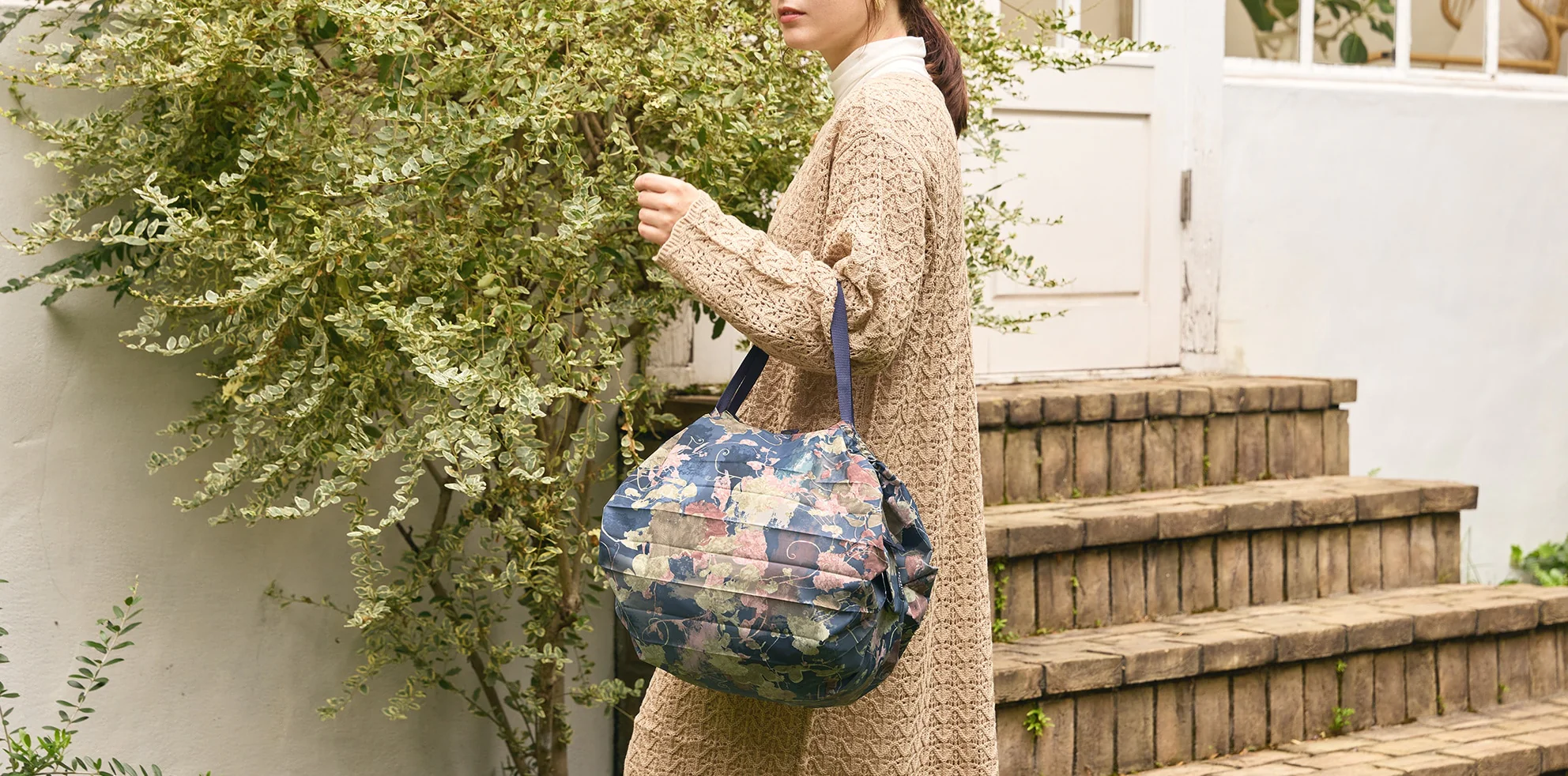 Shupatto Compact Bag M Dreamy Conservatory [New] - Image 12