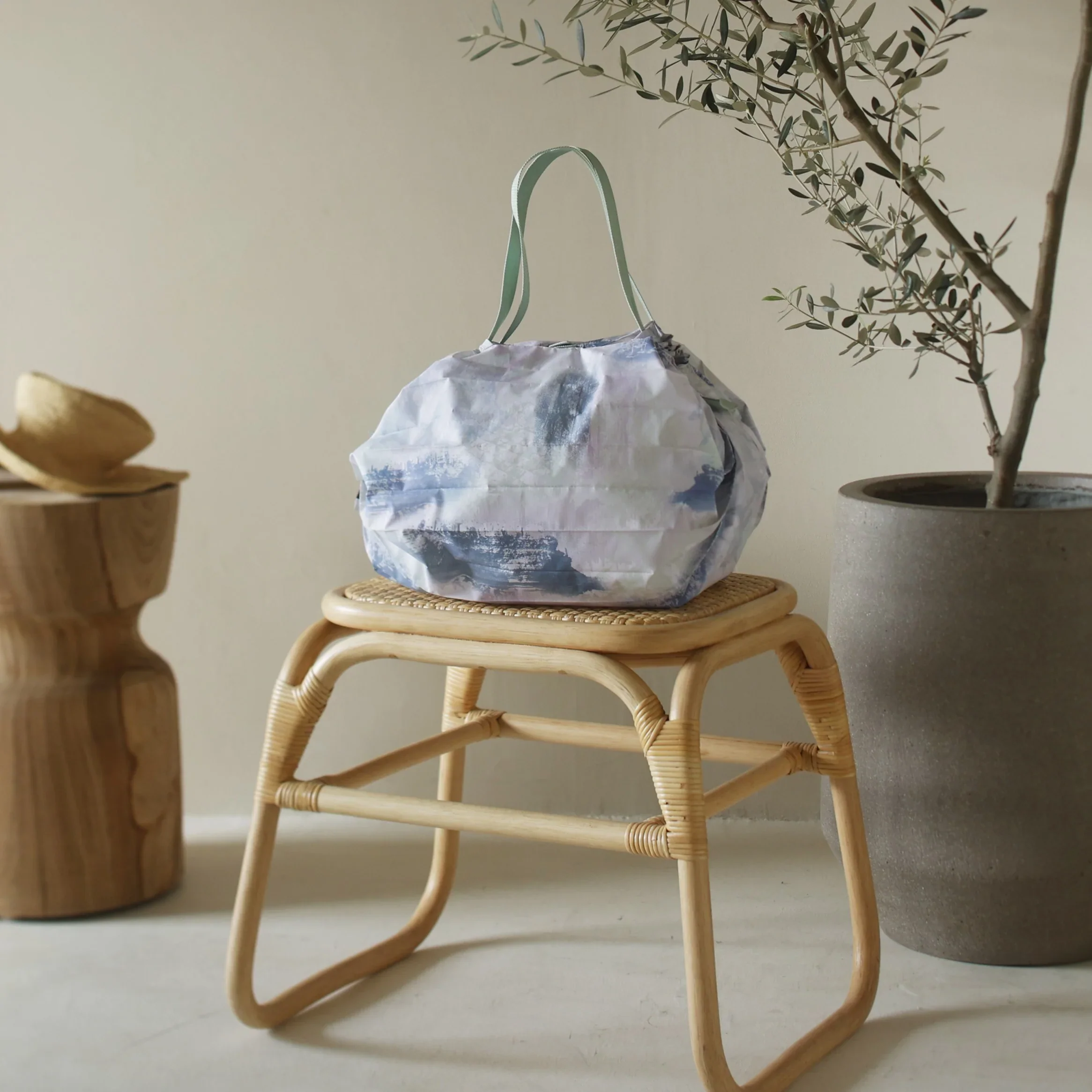 Shupatto Compact Bag M -   Recycled Serious - Image 6