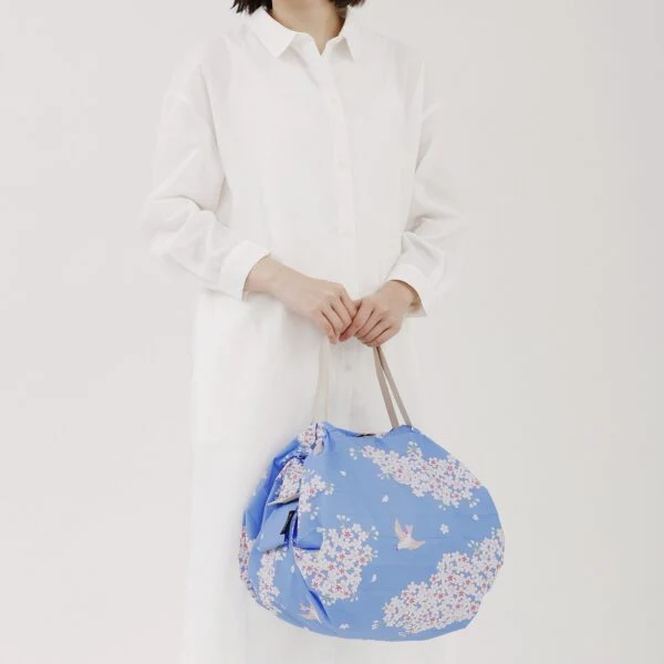Shupatto compact foldable shopping bag- M - Image 4
