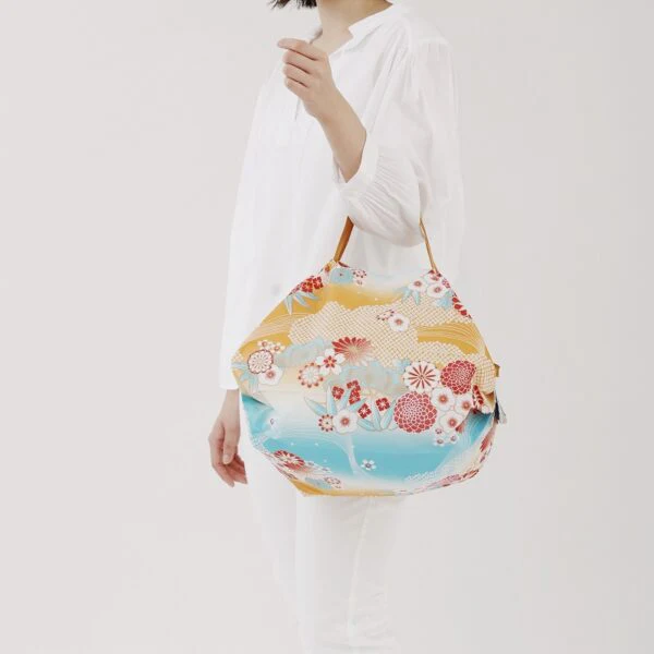 Shupatto compact foldable shopping bag- M - Image 9
